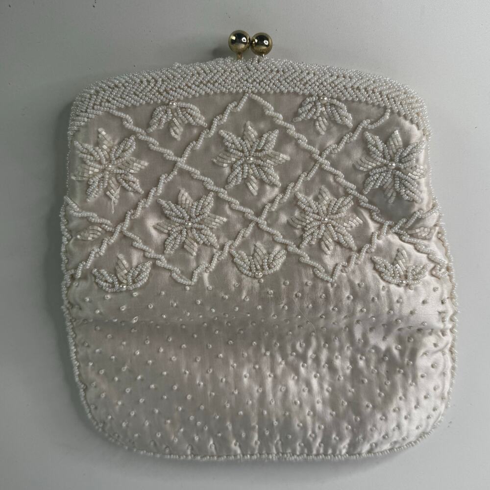 Vintage Mid Century Beaded Clutch Folding Lock Satin Lining Prom Wedding READ - Picture 4 of 8